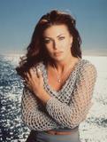 th_50514_HyperionBaySeasonOnePromos1998_4_122_1138lo.jpg