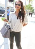 th_22320_celebrity_paradise.com_TheElderChristinaMilian2011_10_18_spottedoutshoppinginBeverlyHills_26_122_419lo.jpg