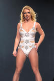 th_35398_celebrity_paradise.com_Britney_Spears_Philli_034_122_46lo.jpg