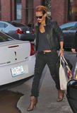th_92654_Rihanna_arrives_at_Milk_in_Manhattan_22_122_461lo.jpg
