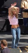 Britney-Spears-%7C-On-Air-With-Ryan-Seacrest-Rehearsals%2C-2004-f0ff4ckx3d.jpg