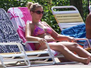 Babe by the Pool-52hnec0a11.jpg